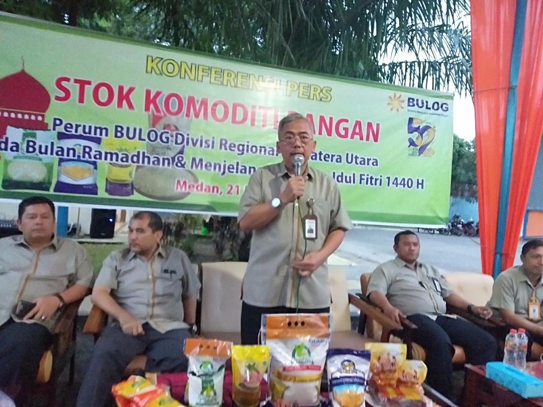 Stok Beras dan Daging di Bulog Cukup untuk Lebaran